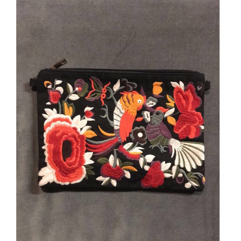 Brand New Embroidery Floral Bag Clutch Wristlet
